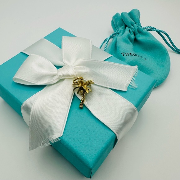 RARE Tiffany & Co. 18K Yellow Gold Palm Tree Charm with Packaging - Picture 8 of 8